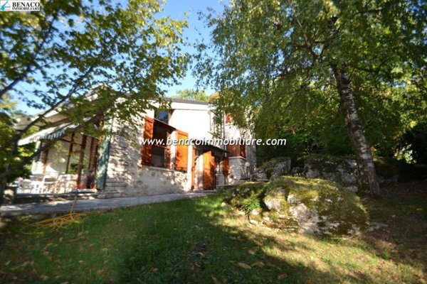casa indipendente in vendita a San Zeno di Montagna