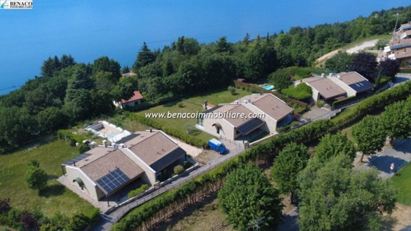 casa indipendente in vendita a San Zeno di Montagna