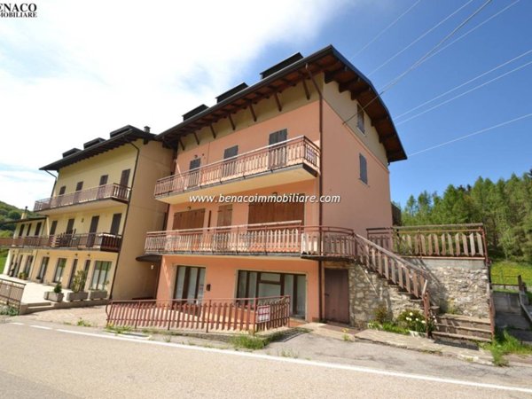 locale commerciale in vendita a San Zeno di Montagna in zona Lumini