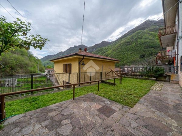 casa indipendente in vendita a Selva di Progno in zona Giazza