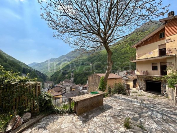 casa indipendente in vendita a Selva di Progno in zona Giazza