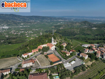 terreno edificabile in vendita a Soave in zona Castelcerino