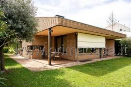 casa indipendente in vendita a Soave