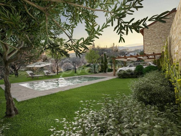 appartamento in vendita a Soave in zona Costeggiola