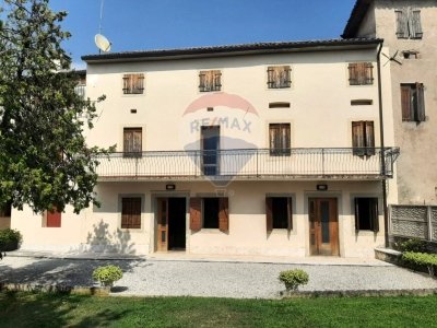 appartamento in vendita a Soave