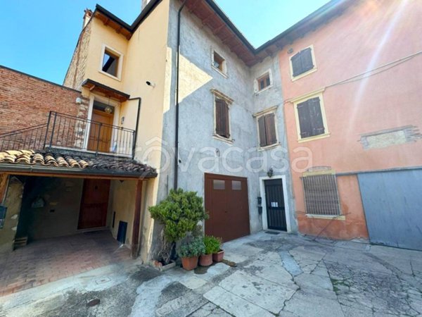 appartamento in vendita a Soave