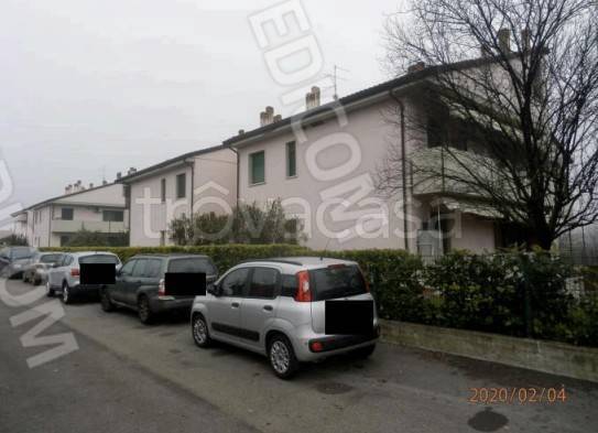 casa indipendente in vendita a Soave