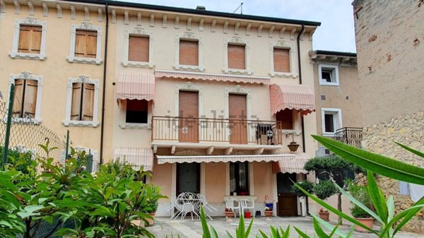 casa indipendente in vendita a Soave