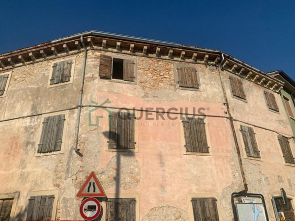 casa indipendente in vendita a Soave in zona Costeggiola