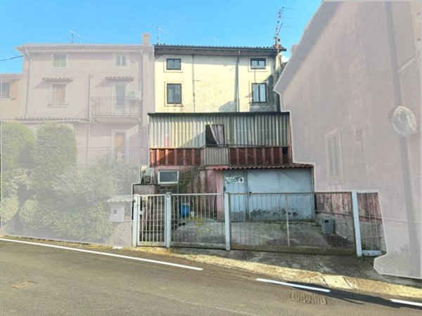 casa indipendente in vendita a Soave in zona Costeggiola