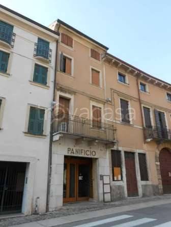 ufficio in vendita a Soave