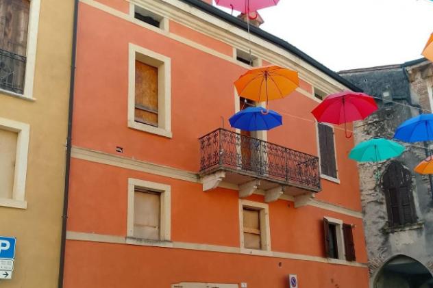 negozio in vendita a Soave