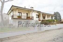 casa indipendente in vendita a Soave