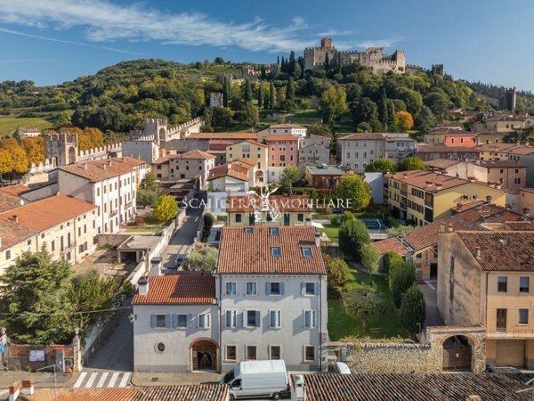 villa in vendita a Soave
