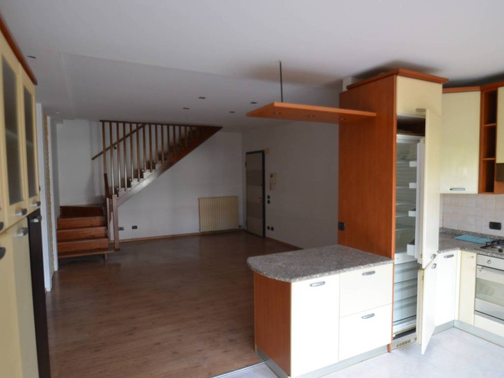 appartamento in vendita a Soave in zona Castelletto