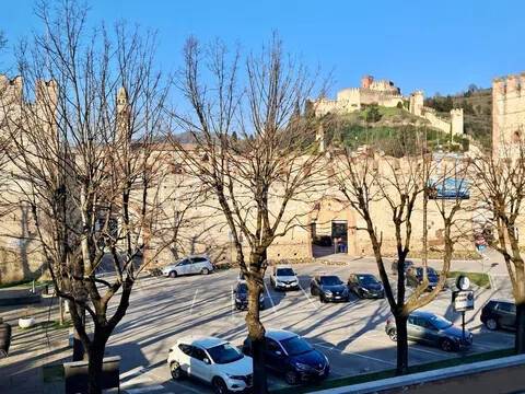 appartamento in vendita a Soave in zona Castelletto