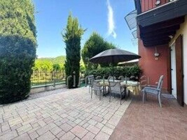 casa indipendente in vendita a Soave