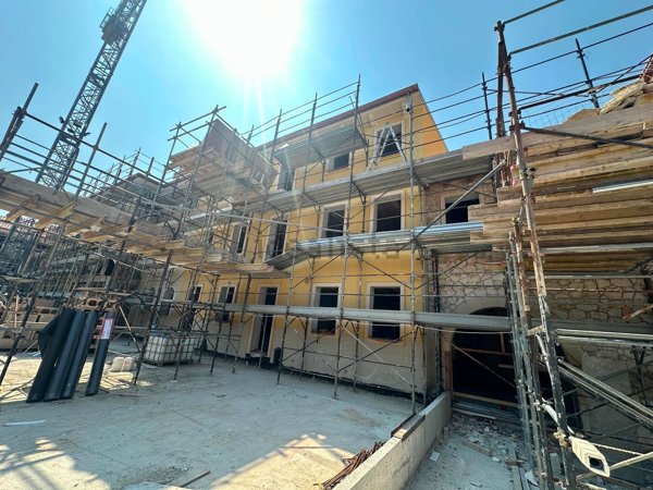 appartamento in vendita a Soave in zona Castelletto