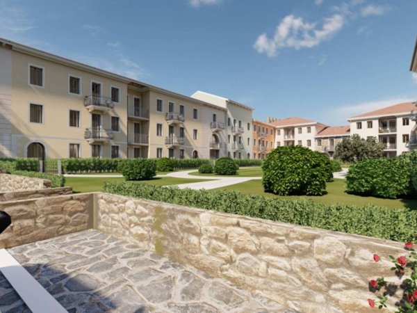 appartamento in vendita a Soave in zona Castelletto