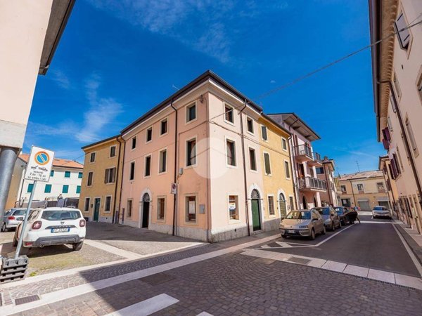 appartamento in vendita a Sommacampagna
