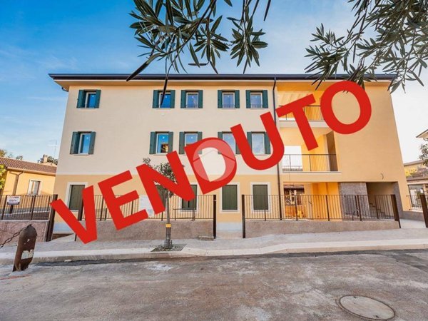 appartamento in vendita a Sommacampagna