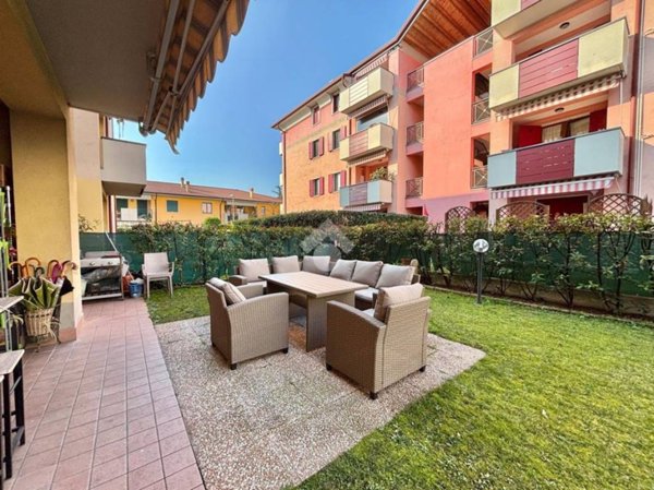 appartamento in vendita a Sommacampagna