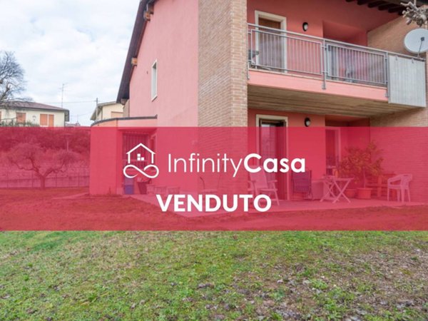 appartamento in vendita a Sommacampagna in zona Custoza