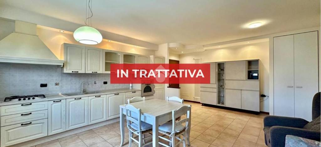 appartamento in vendita a Sommacampagna in zona Caselle