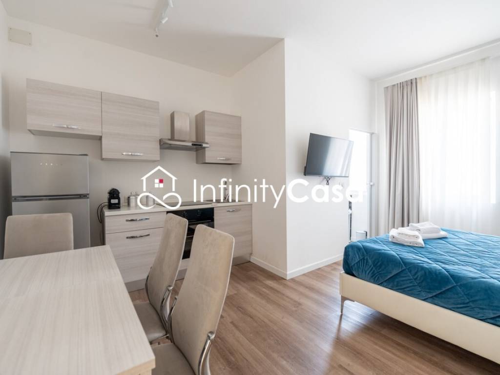 casa indipendente in vendita a Sommacampagna in zona Caselle