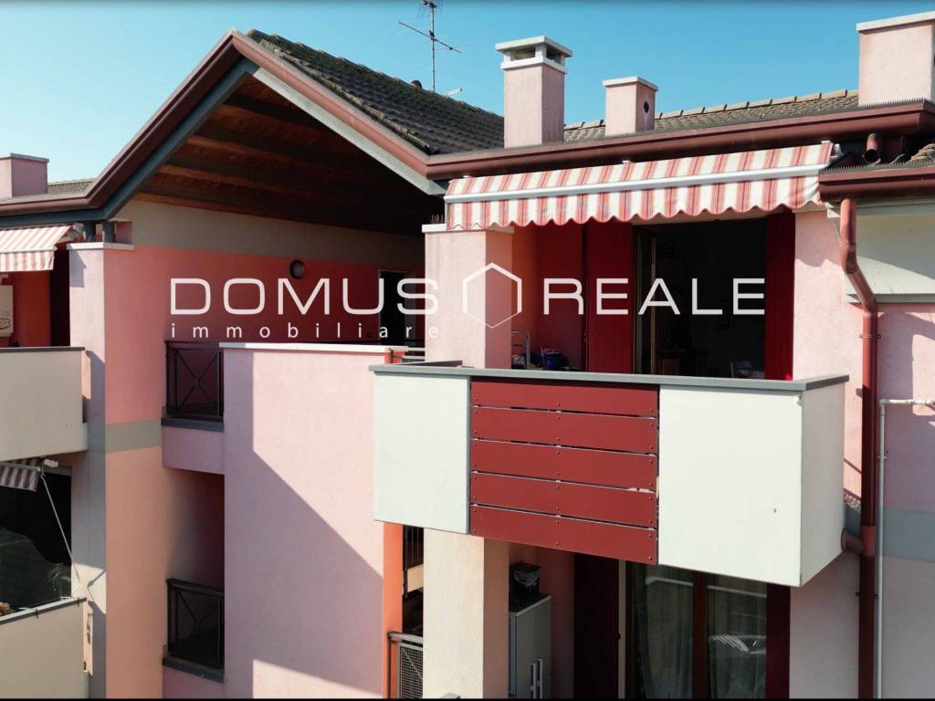 appartamento in vendita a Sommacampagna