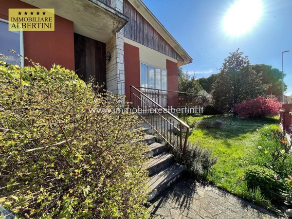 casa indipendente in vendita a Sommacampagna