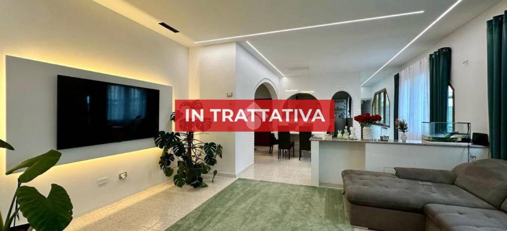 casa indipendente in vendita a Sommacampagna in zona Caselle
