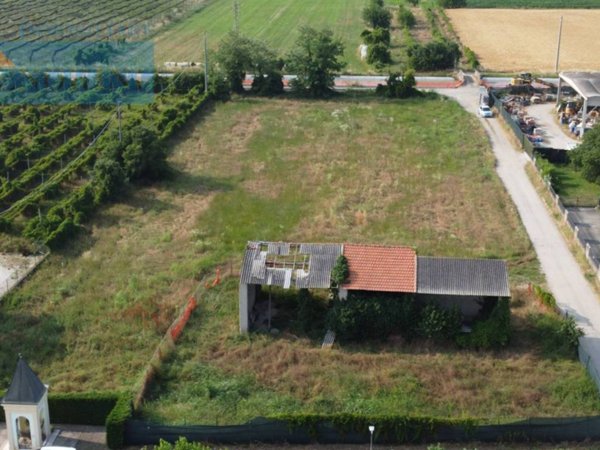 casa indipendente in vendita a Sommacampagna
