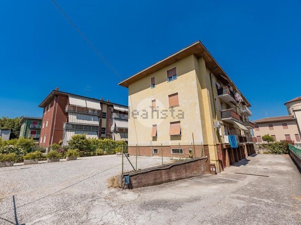 appartamento in vendita a Sommacampagna in zona Caselle