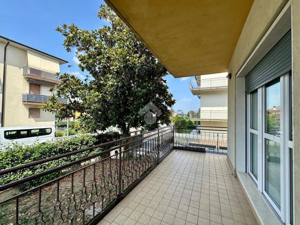 appartamento in vendita a Sommacampagna