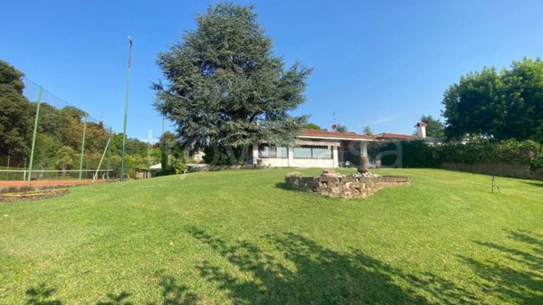 casa indipendente in vendita a Sommacampagna