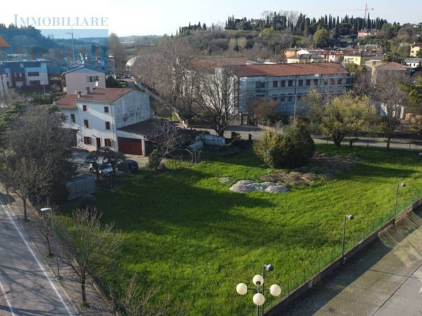 appartamento in vendita a Sommacampagna