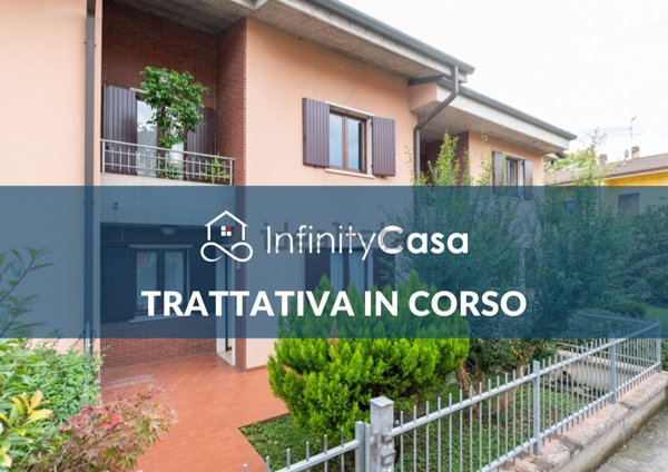 casa indipendente in vendita a Sommacampagna in zona Caselle