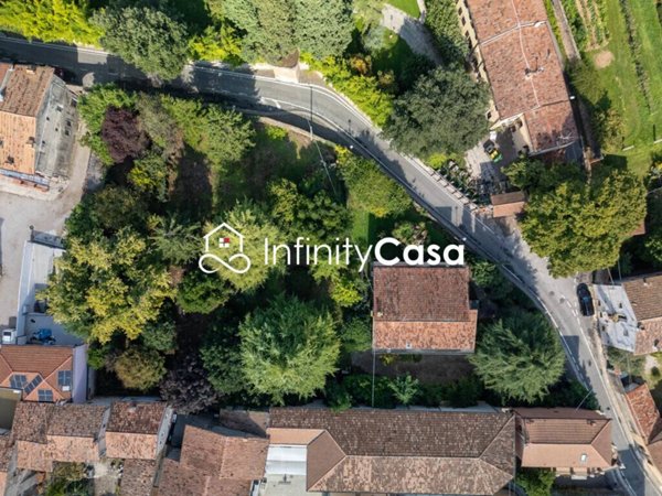 casa indipendente in vendita a Sommacampagna