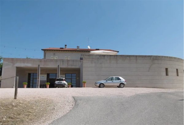 appartamento in vendita a Sommacampagna in zona Custoza