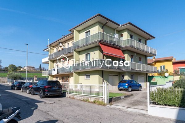 appartamento in vendita a Sommacampagna