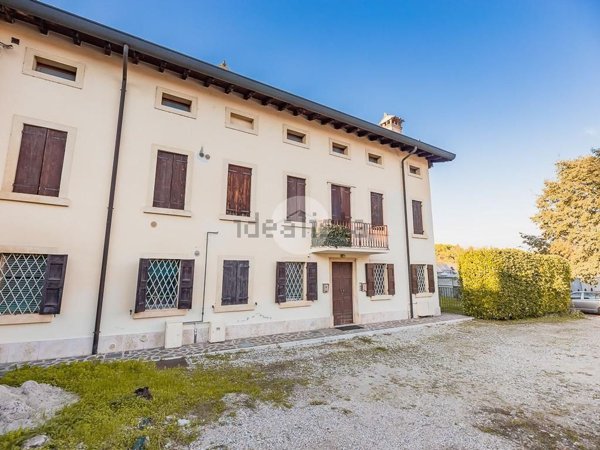 appartamento in vendita a Sommacampagna