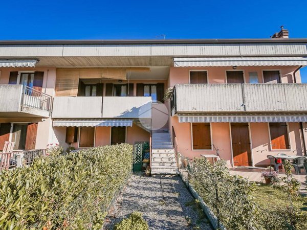 appartamento in vendita a Sommacampagna