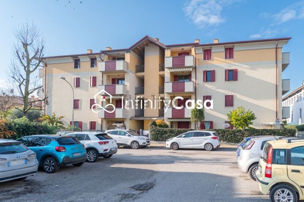 appartamento in vendita a Sommacampagna