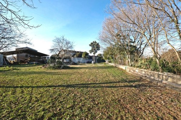 casa indipendente in vendita a Sommacampagna