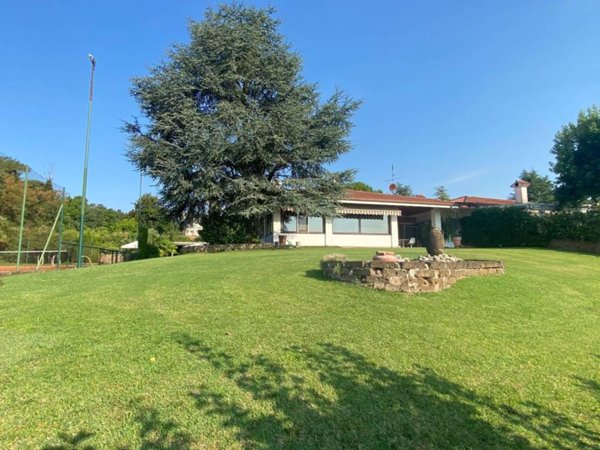 casa indipendente in vendita a Sommacampagna