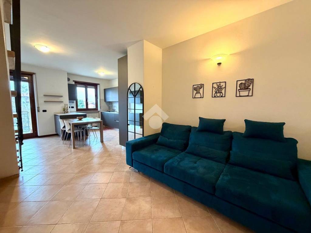 appartamento in vendita a Sommacampagna