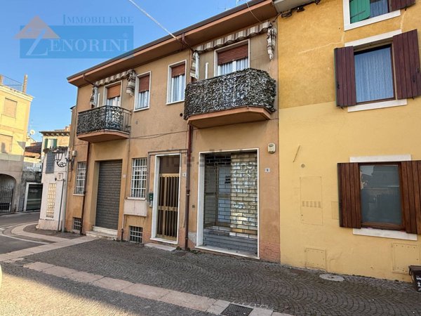 appartamento in vendita a Sommacampagna