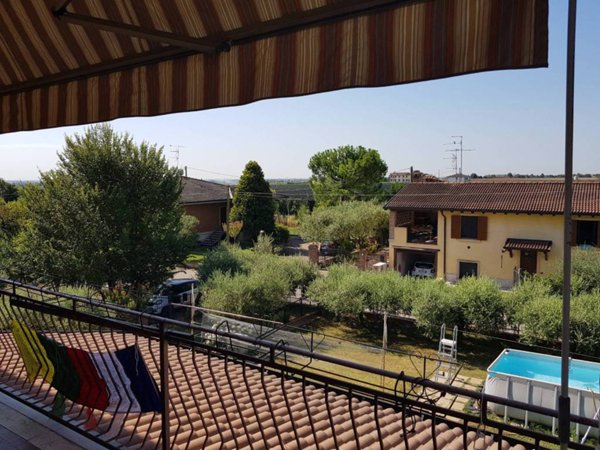 appartamento in vendita a Sommacampagna