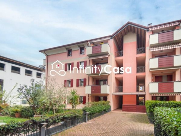 appartamento in vendita a Sommacampagna